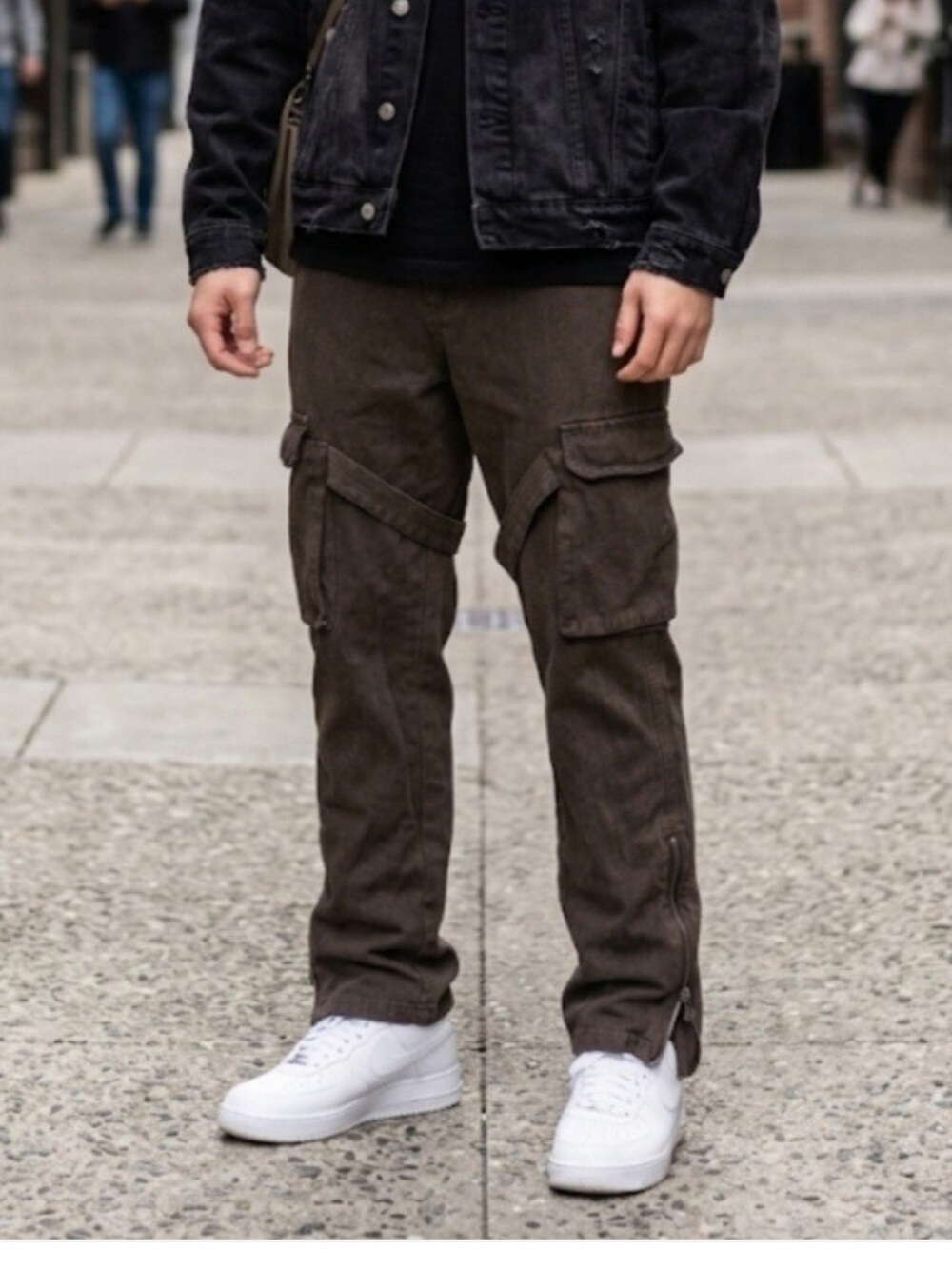 UO Standard Cloth Men's Brown 100% cotton Cargo Pants - Durable Trousers 32/30